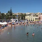 Exquisite Seafront In Spinola Bay St Julians 아파트