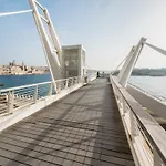 아파트 Exquisite Seafront In Spinola Bay St Julians *