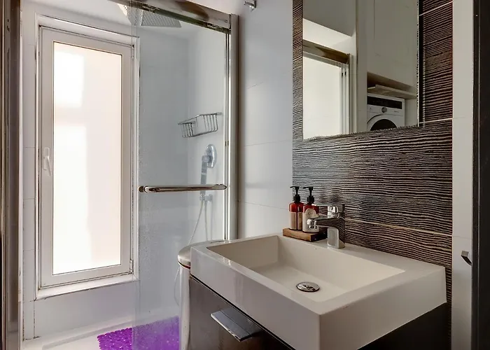 Exquisite Seafront In Spinola Bay St Julians شقة سانت جوليان