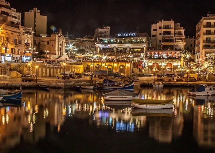 Exquisite Seafront In Spinola Bay St Julians سانت جوليان