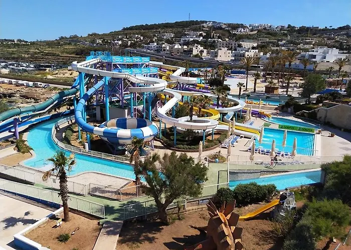 Exquisite Seafront In Spinola Bay St Julians