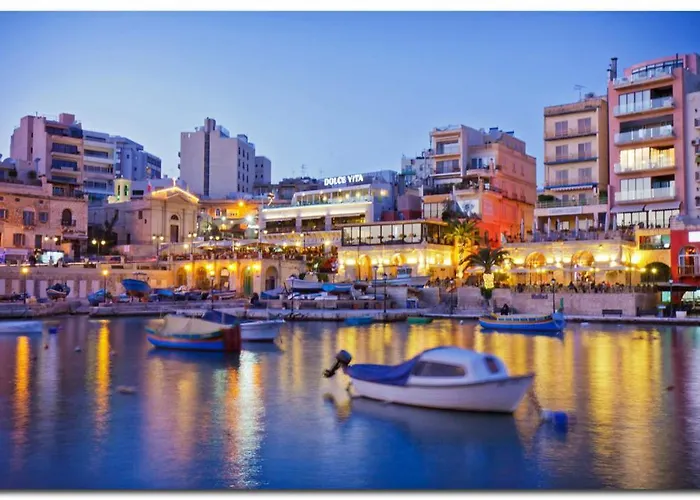 Daire Exquisite Seafront In Spinola Bay St Julians Saint Julian's